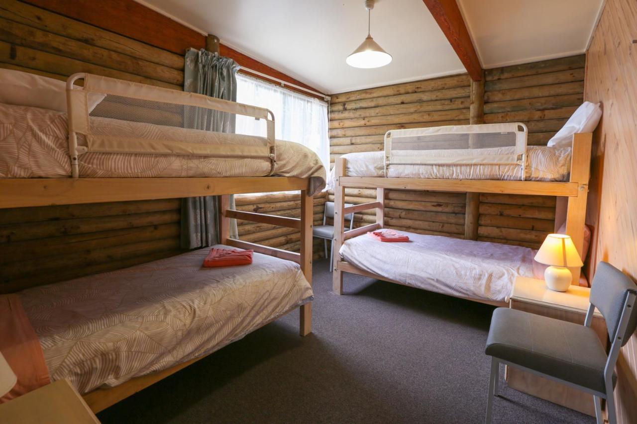 Lazy Acre Log Cabins Lakes Entrance Luaran gambar