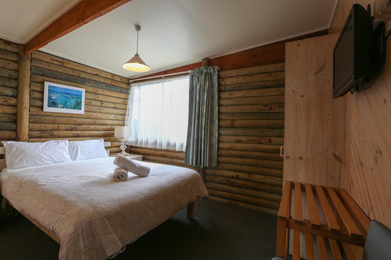 Lazy Acre Log Cabins Lakes Entrance Luaran gambar