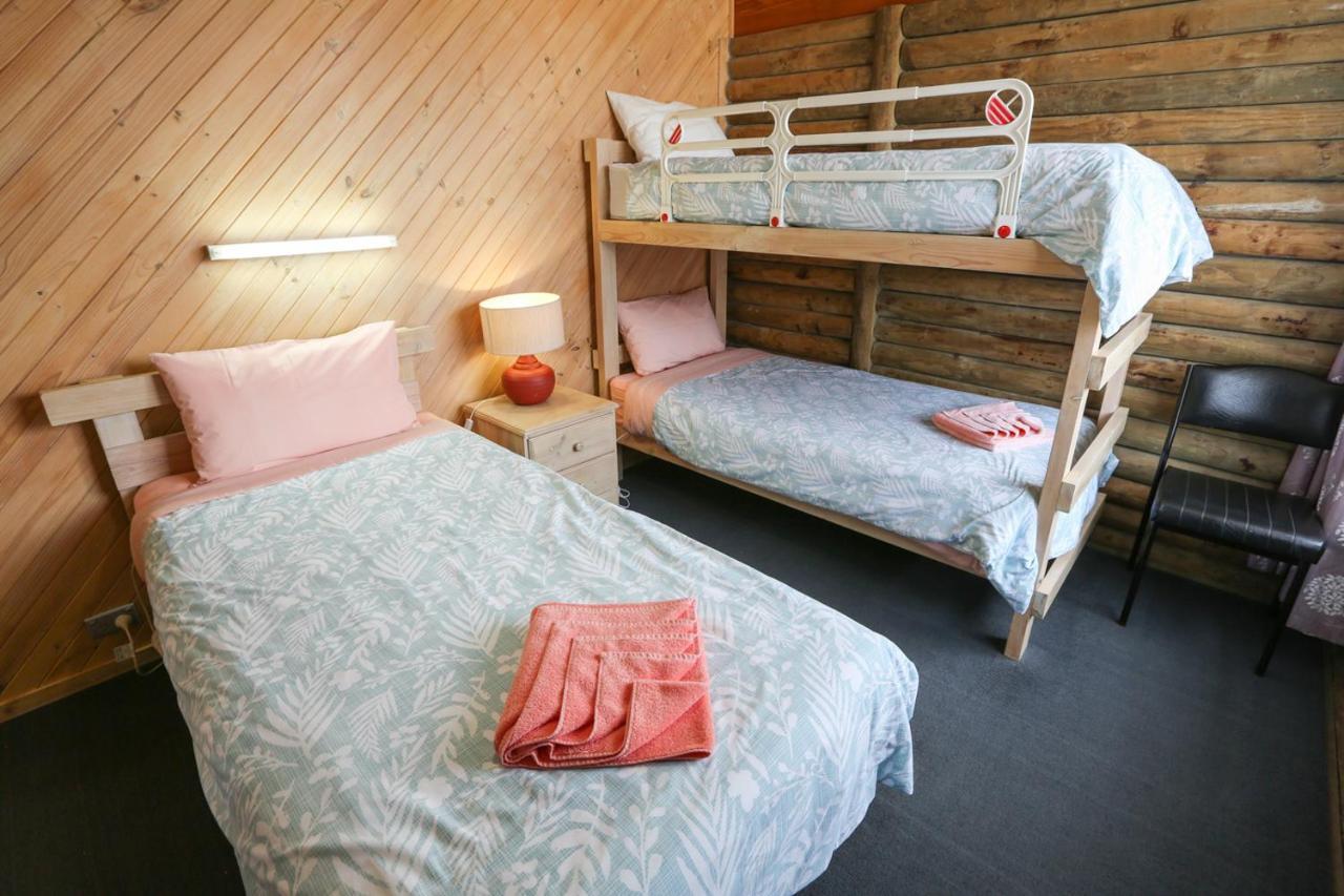 Lazy Acre Log Cabins Lakes Entrance Luaran gambar